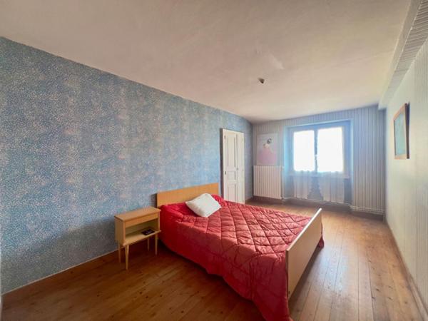 Maison Montfaucon Montigne 5 pièce(s) 122 m2