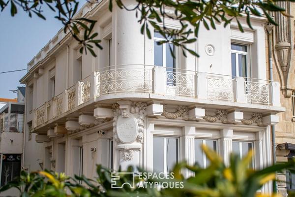 Villa balnéaire avec ascenseur et garage face à la mer