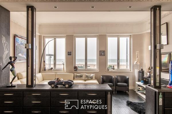 Villa balnéaire avec ascenseur et garage face à la mer