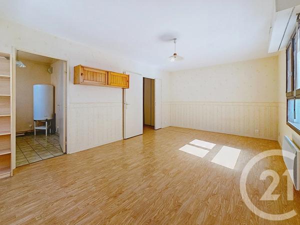Appartement F1 à vendre  1 pièce - 34,84 m 2   PROVINS  - 77