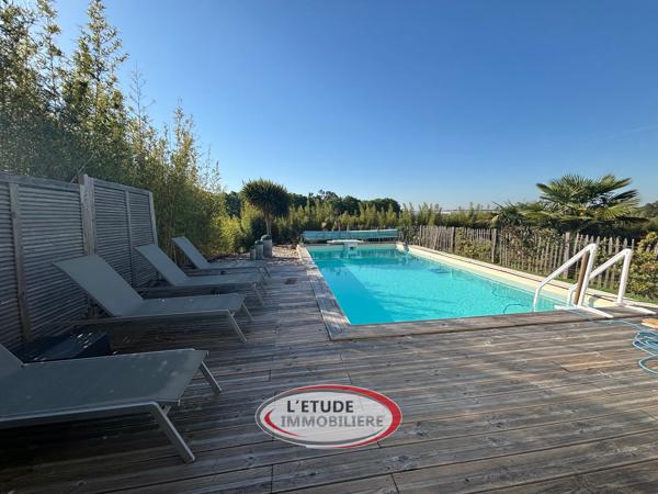Carquefou, maison 4 chambres avec piscine chauffée