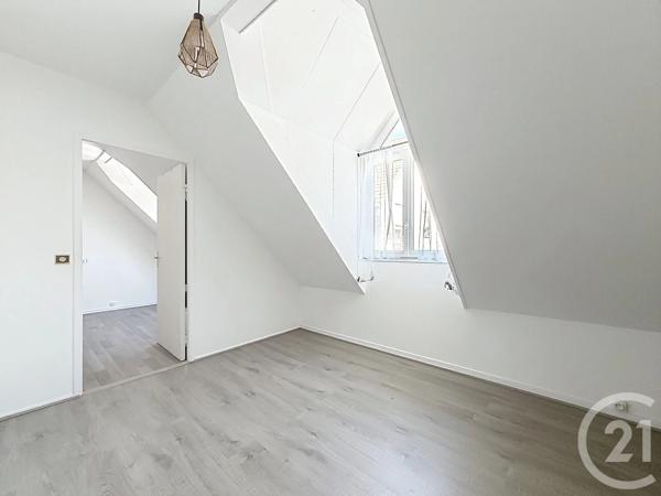 Appartement F2 Bis à vendre  3 pièces - 60,36 m 2   THIAIS  - 94