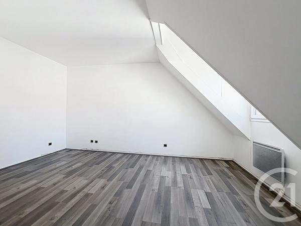 Appartement F2 Bis à vendre  3 pièces - 60,36 m 2   THIAIS  - 94