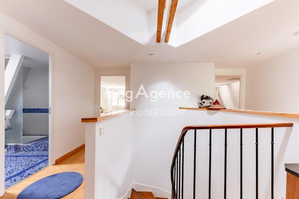 Maison à LE PERREUX-SUR-MARNE, 94170 - 12 pièces 320m²