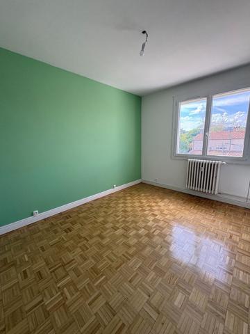 VALENCE CHATEAUVERT 76 M²