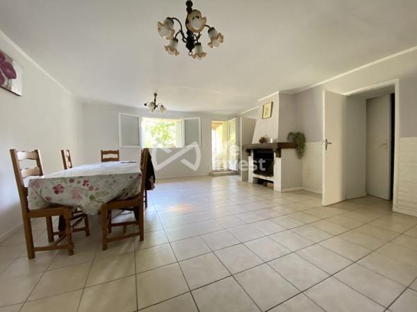 Maison Familiale aux Portes de Blaye, 128 m², Jardin Clos et Garage