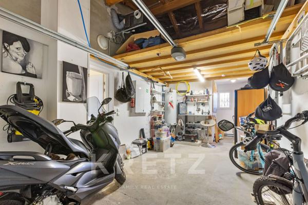 VILLA DANS LE PRESTIGIEUX DOMAINE SÉCURISÉ CANNES GRAND PARC