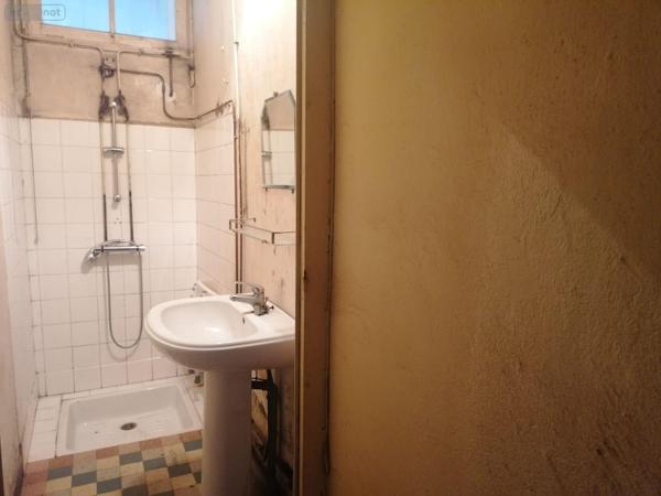 Maison à restaurer à vendre à Marans en Charente-Maritime (17230), ref : VD/584