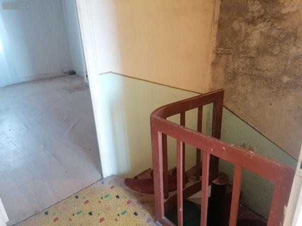 Maison à restaurer à vendre à Marans en Charente-Maritime (17230), ref : VD/584