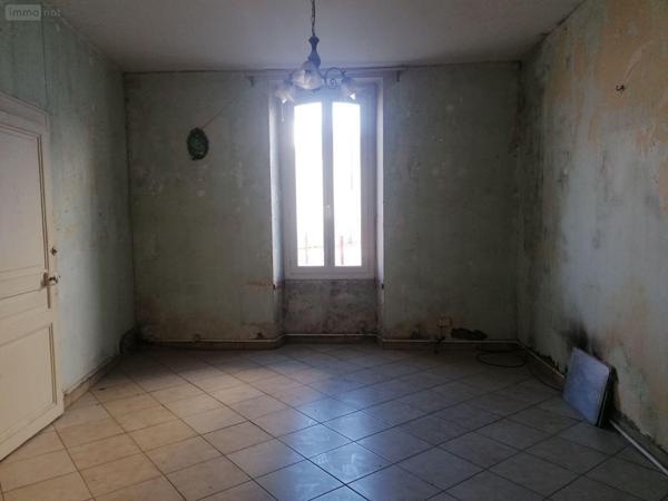 Maison à restaurer à vendre à Marans en Charente-Maritime (17230), ref : VD/584