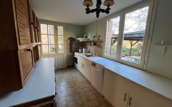 Maison à vendre    4 pièces •  La Rochefoucauld