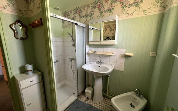 Maison à vendre    4 pièces •  La Rochefoucauld