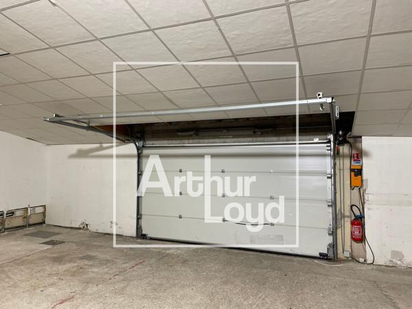 Bureau à louer à Lattes avec espace de stockage et parking privatif