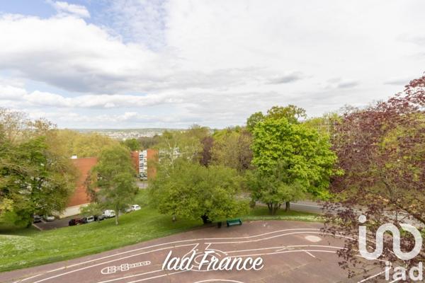 Appartement 4 pièces de 76 m² à Aubergenville (78410)