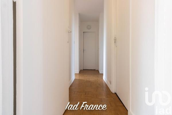 Appartement 4 pièces de 76 m² à Aubergenville (78410)