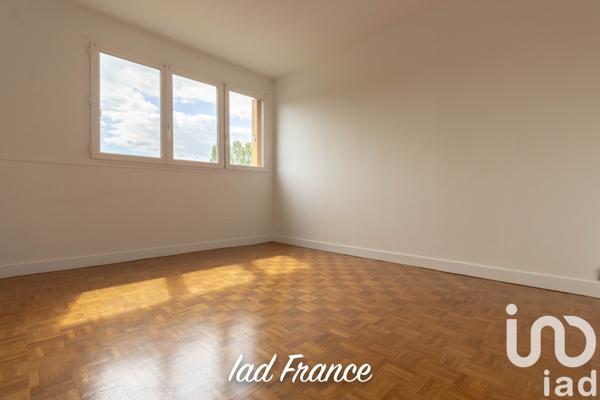 Appartement 4 pièces de 76 m² à Aubergenville (78410)