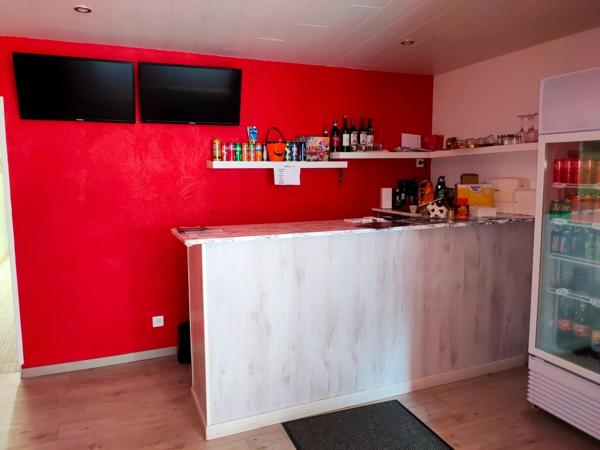 Restaurant rapide  à VENDRE à LEVIER ( 25)