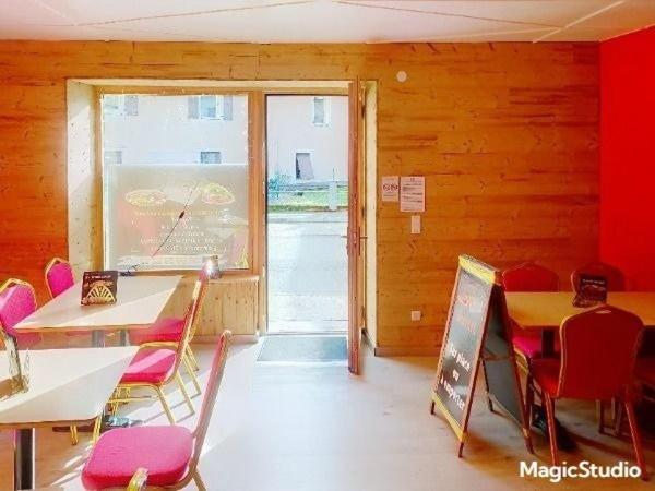 Restaurant rapide  à VENDRE à LEVIER ( 25)