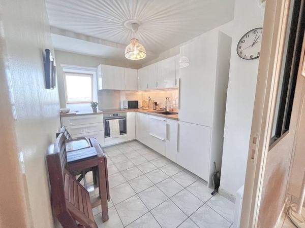 Appartement à louer 700 € CC Crozon 2 p 54 m² DPE C