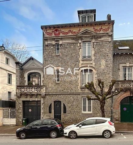 Maison bourgeoise CENTRE-VILLE LIMOGES ! RARE