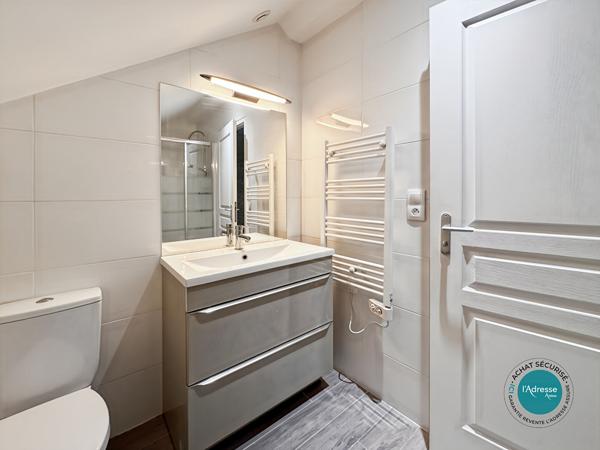 Duplex individuel 46.85m² rénové en hypercentre Mennecy