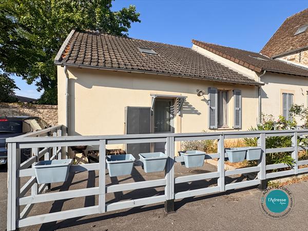 Duplex individuel 46.85m² rénové en hypercentre Mennecy