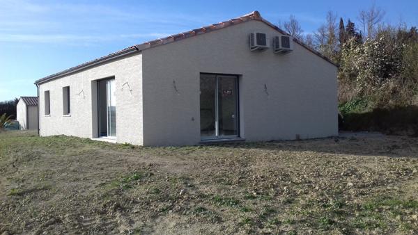 Belle villa de plain-pied avec garage et jardin Montréal (11290)