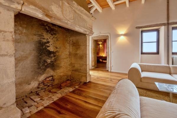 CHÂTEAU ENTIEREMENT RENOVE Figeac
