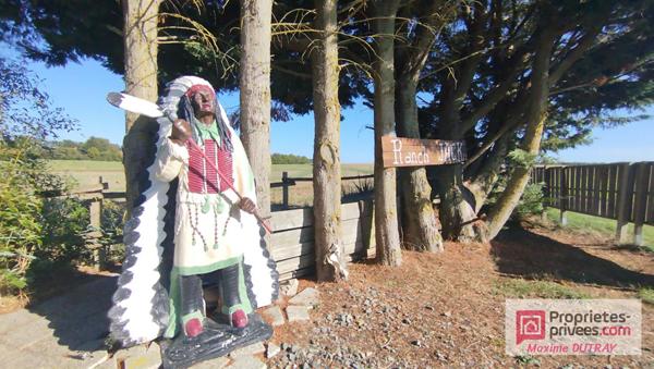 Ensemble immobilier : Maison + Gîtes Insolites