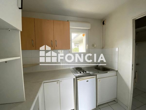Location Appartement 2 pièces 46.29 m² - 114 RUE DE L'ORMEAU Cadaujac 33140