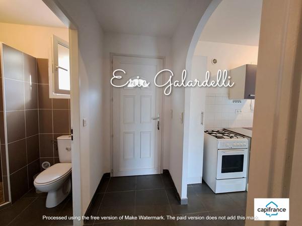 Maison à vendre idéal investissement locatif 6 pièces partagées en 3 appartements T2 plaine de Baracci sur la commune de VIGGIANELLO (20)