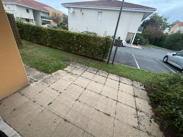 Appartement MEUBLE Cholet 2 pièce(s) 40.72 m2