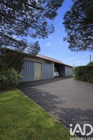 Maison à vendre 14 pièces 219 m² Montauban-de-Bretagne