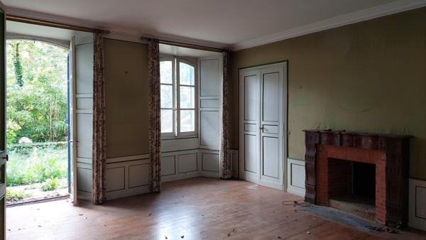 Maison de caractère avec terrain arboré Marvejols