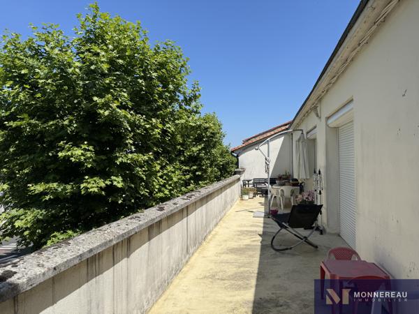 ENSEMBLE IMMOBILIER AVEC LOCAL COMMERCIAL ET LOGEMENT AVEC JARDIN Détails des diagnostics énergétiques