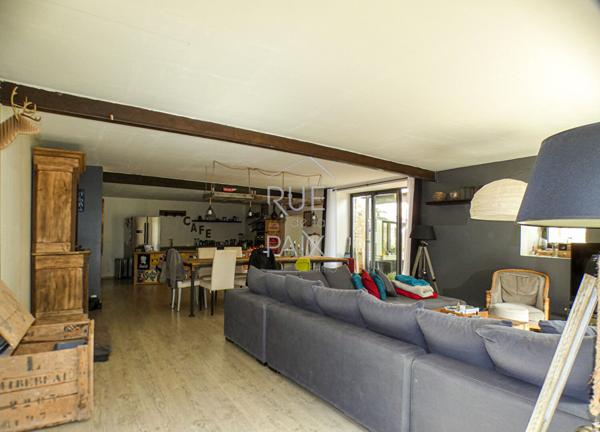 86110 MIREBEAU Maison Mirebeau - 315.96 m2