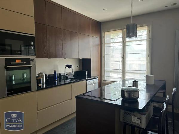 Appartement à louer 5 pièces 158m² Bourg-la-Reine (92340)