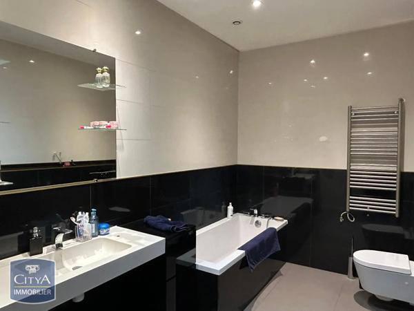 Appartement à louer 5 pièces 158m² Bourg-la-Reine (92340)