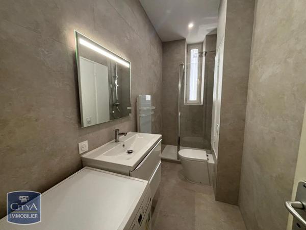 Appartement à louer 1 pièce 51.74m² Grenoble (38000)
