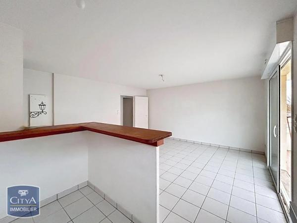 Appartement à vendre 2 pièces 48.72m² Saint-Pierre-du-Mont (40280)