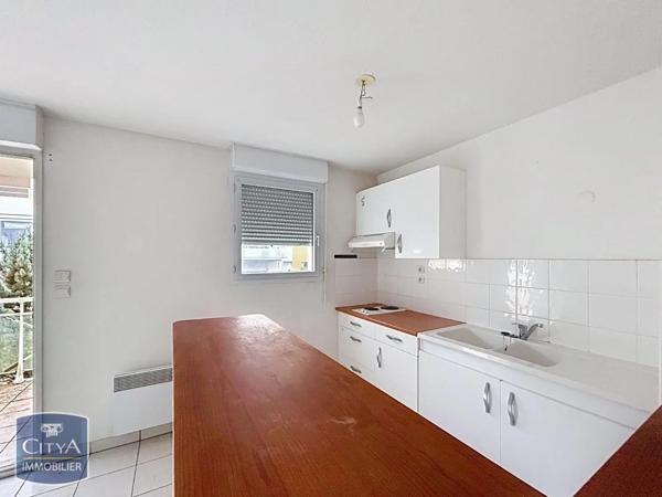 Appartement à vendre 2 pièces 48.72m² Saint-Pierre-du-Mont (40280)