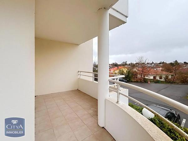 Appartement à vendre 2 pièces 48.72m² Saint-Pierre-du-Mont (40280)