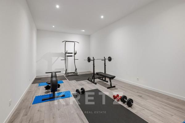 VILLA CONTEMPORAINE • VUE MER •