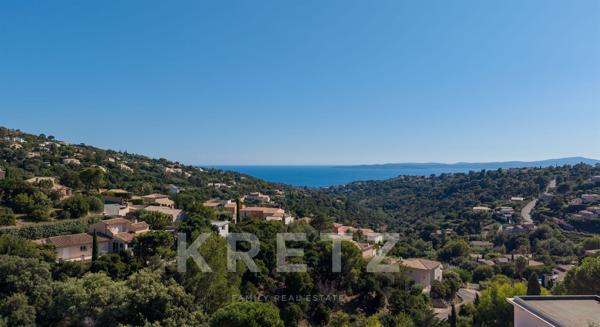 VILLA CONTEMPORAINE • VUE MER •