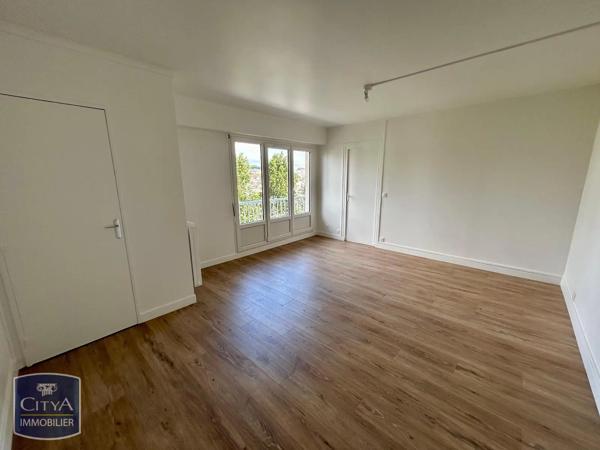 Appartement à louer 2 pièces 43.63m² Rosny-sous-Bois (93110)