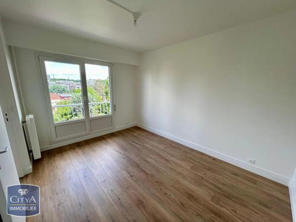 Appartement à louer 2 pièces 43.63m² Rosny-sous-Bois (93110)