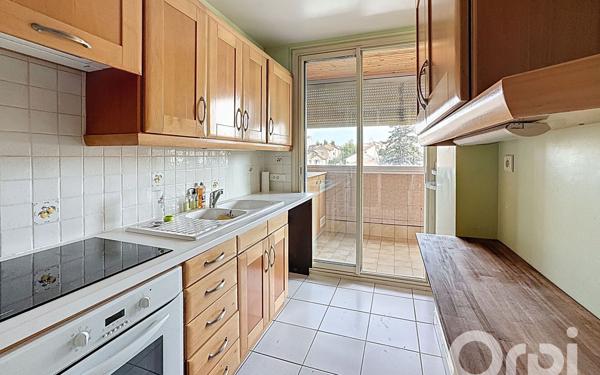 Appartement à vendre    4 pièces • 76 m2 Clamart