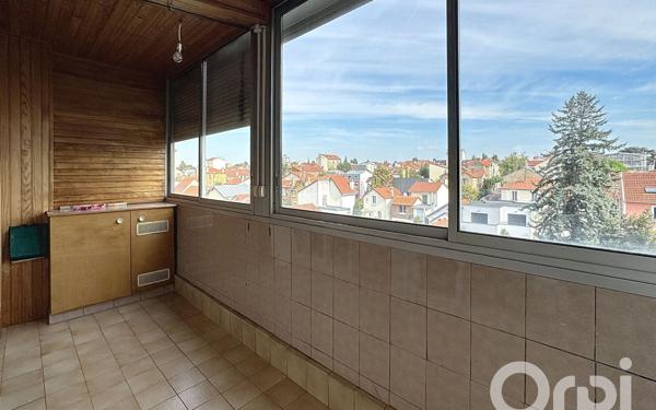 Appartement à vendre    4 pièces • 76 m2 Clamart