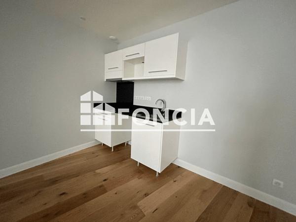 Location Appartement 2 pièces 64.32 m² - 40 RUE EMILE GRAND Albi 81000