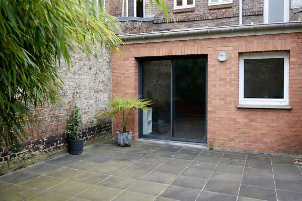 APPARTEMENT DE CHARME - LILLE CENTRE / RÉPUBLIQUE - JARDIN/TERRASSE , Lille